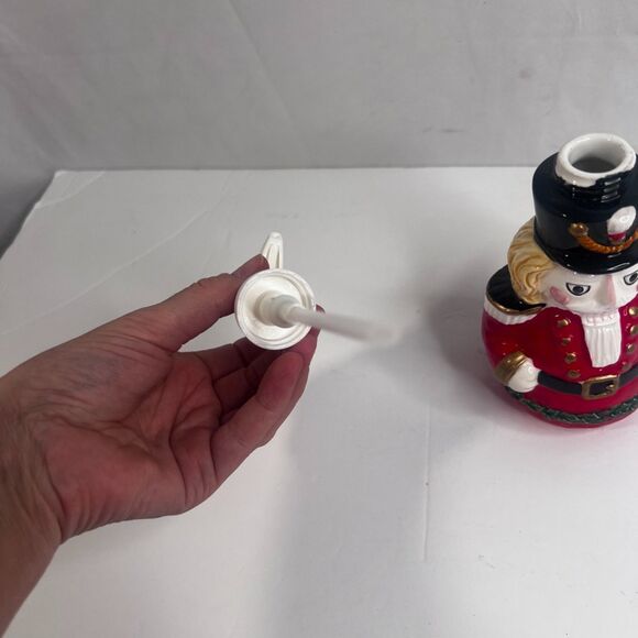 Nutcracker Ceramic Soap Dispenser Pump Christmas Holiday Decor 6.5" - Picture 7 of 8